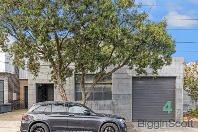 4 Deakin Street, VIC 3057