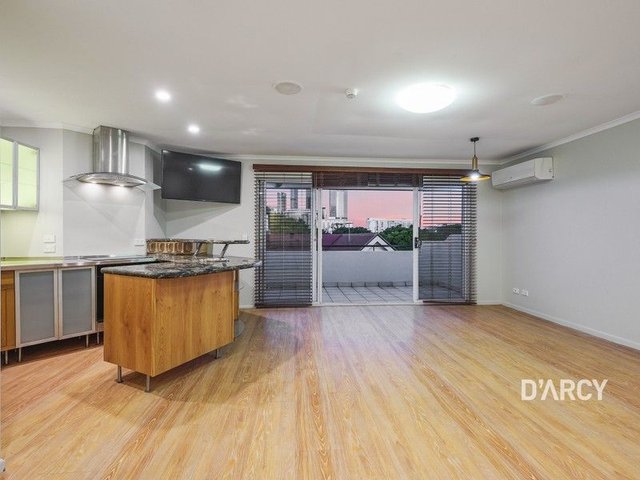 7/25 Edmondstone Street, QLD 4101