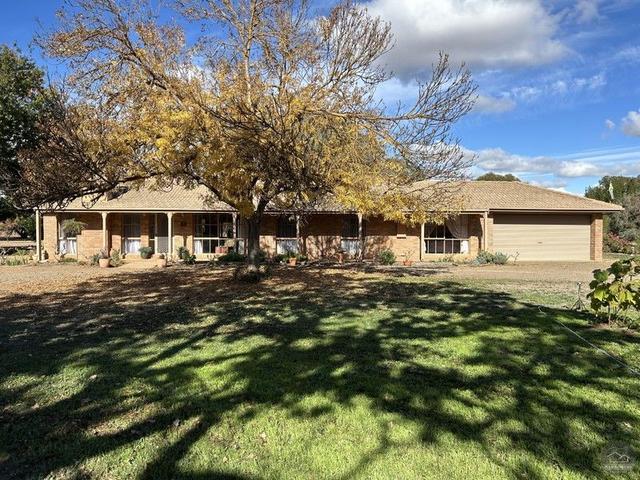 19 Arcadia Downs Drive, VIC 3631