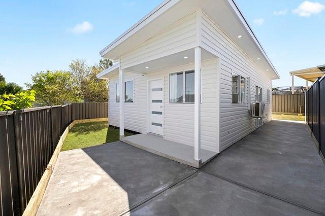 4a Floyd Place, NSW 2170