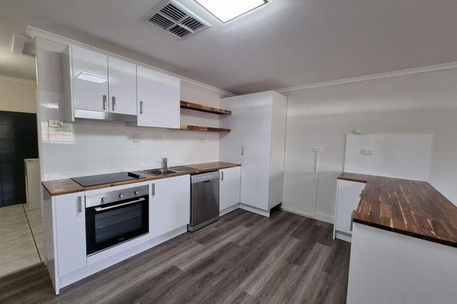4/9 Fourth Avenue, QLD 4825