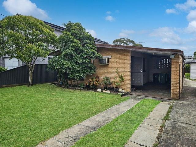 18 Wenke Crescent, NSW 2199