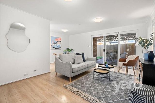 4/161 Stock Road, WA 6156