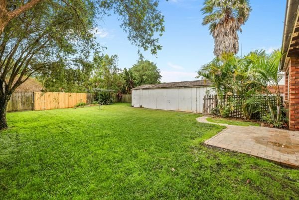 241 Fisher  Road North, NSW 2099