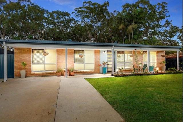 15 Quantock Court, QLD 4123