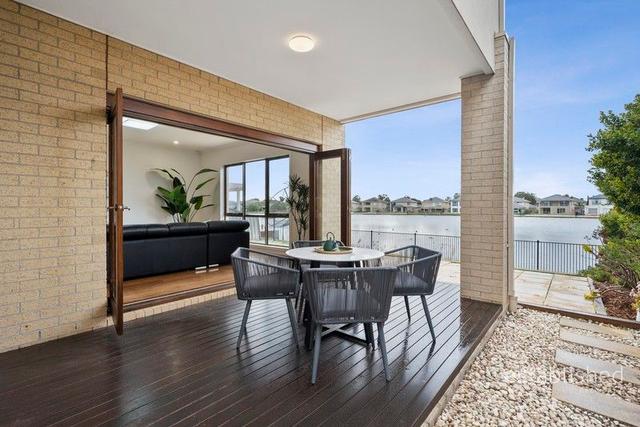 191 Sanctuary Lakes South Boulevard, VIC 3030