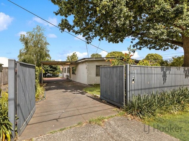 13a Morcom Avenue, VIC 3135
