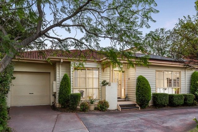 2/3 Centre Court, VIC 3190