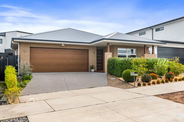 6 Pumpurs Crescent, ACT 2913