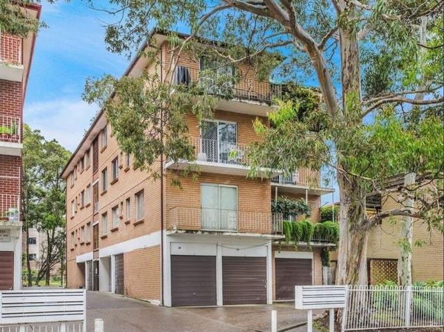 1/33 Carramar Avenue, NSW 2163