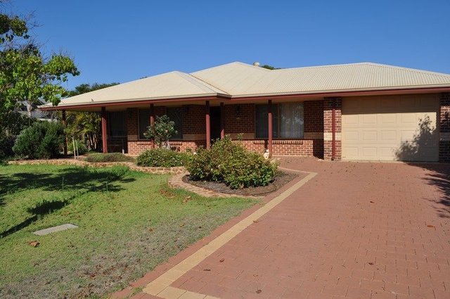4 Grosvenor Close, WA 6530