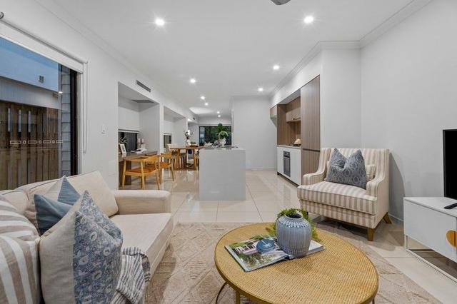 52 Eagle Parade, QLD 4123