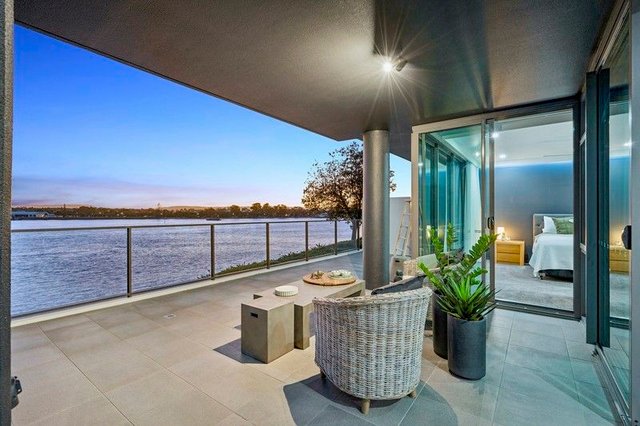 31103 Ephraim Island, QLD 4216