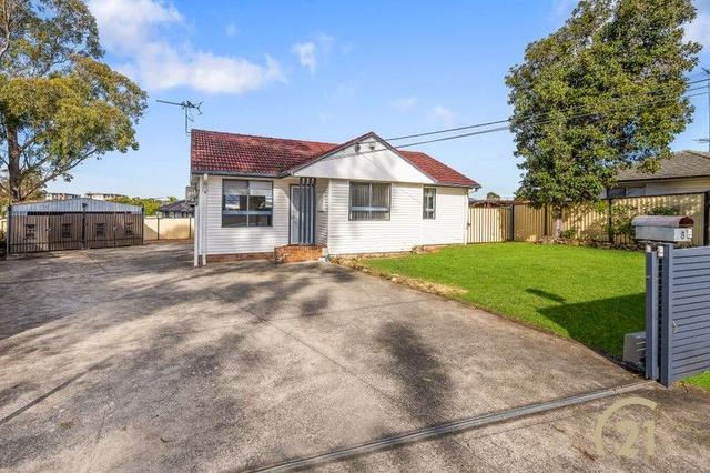 8 De Witt Place, NSW 2165