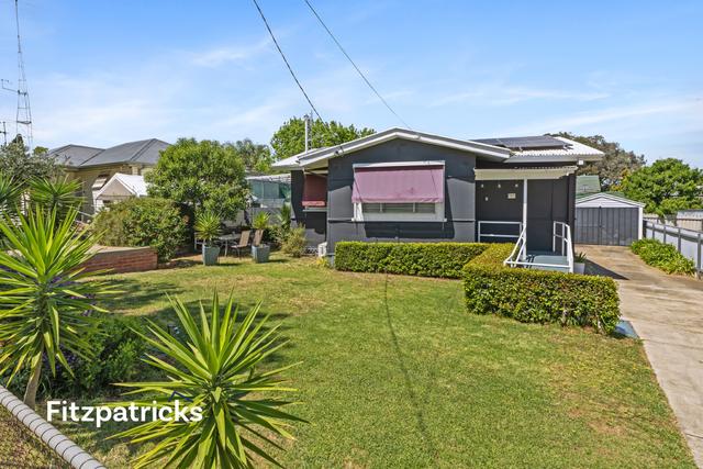 18 Castlereagh Avenue, NSW 2650