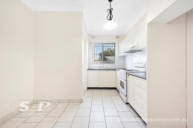 1/46 Hugh Street, NSW 2192