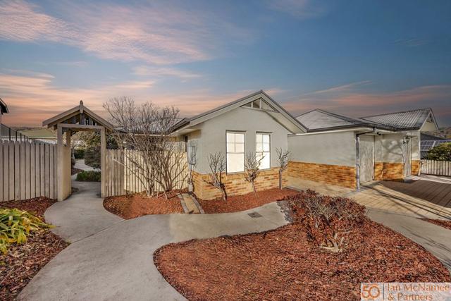 64 Stonehaven Circuit, NSW 2620