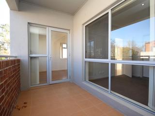 Balcony (2016-12-05)