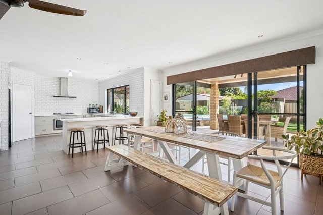 20 Blue Wren Gardens, WA 6210