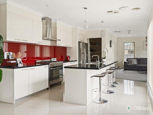 1 Gonis  Crescent, VIC 3201