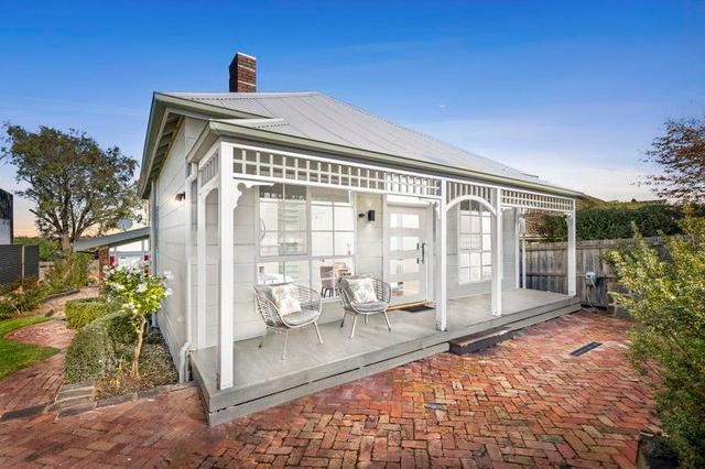 11 Camden Road, VIC 3220
