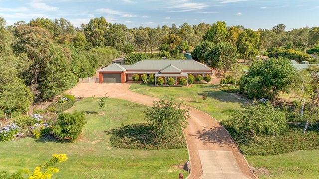 14 Teasdale Crescent, VIC 3631