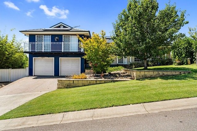 1 Danthonia Street, NSW 2567