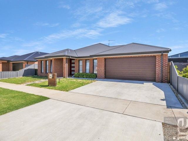 8 Wisteria Parade, VIC 3677