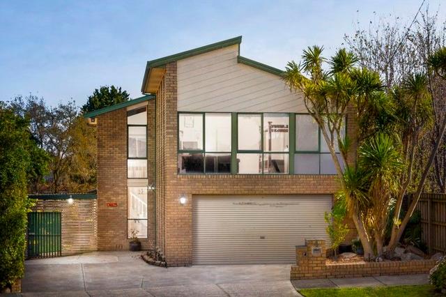 4 Lockerbie Court, VIC 3059