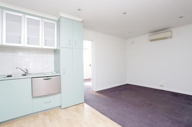 12/16 Rowena Parade, VIC 3121