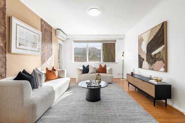 2/23 Paddington Road, VIC 3166