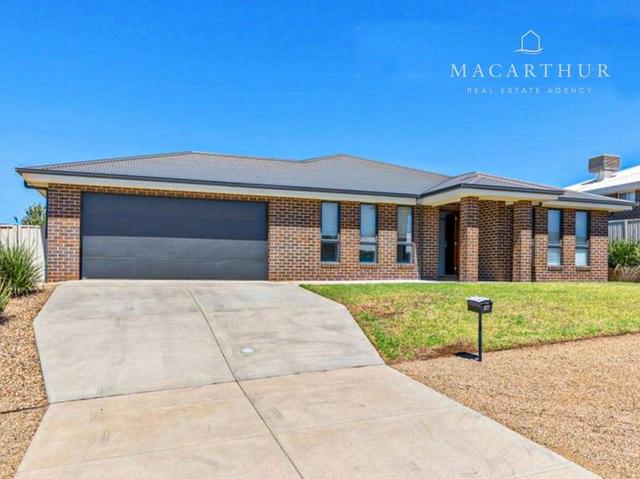 27 Alma Crescent, NSW 2650