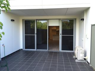 Courtyard (2015-10-23)