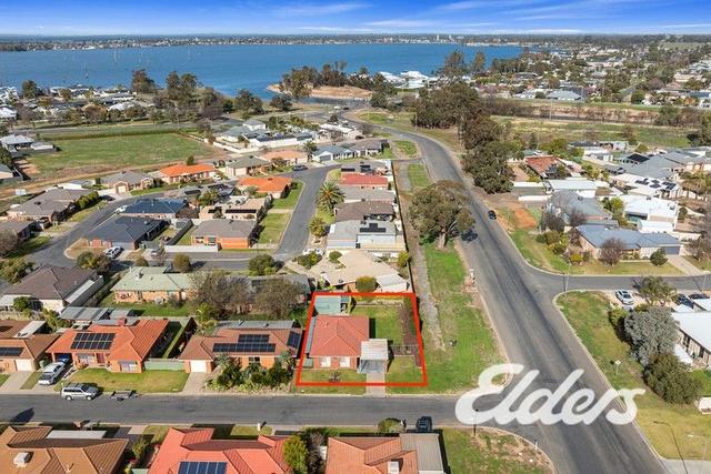 2 Shore Street, NSW 2647