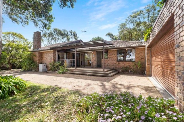 1-5 Ernest Court, VIC 3944