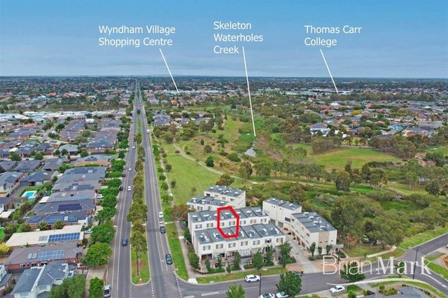 17/1 Clearwater Rise Parade, VIC 3029