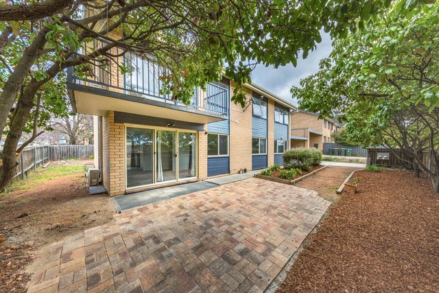 1/14 Araluen Street, ACT 2611