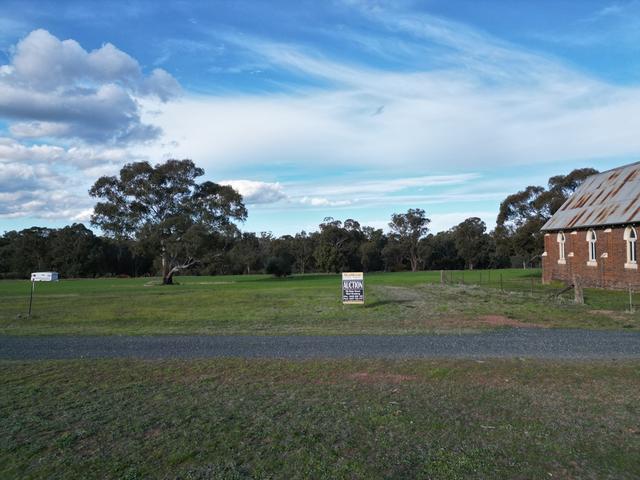 21 Creek Street, NSW 2665