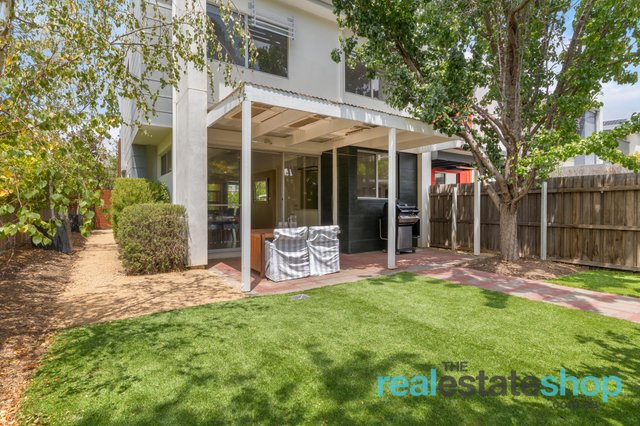 11 Chance Street, ACT 2911