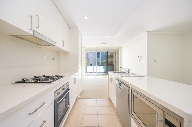 27/15-17 Corona Avenue, NSW 2069