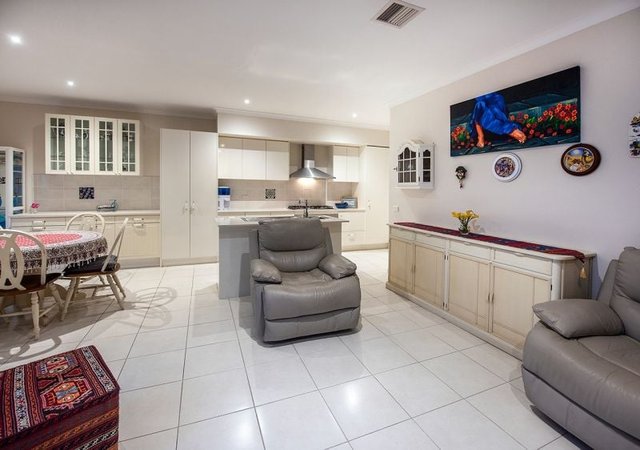 2 Paloma Court, VIC 3083