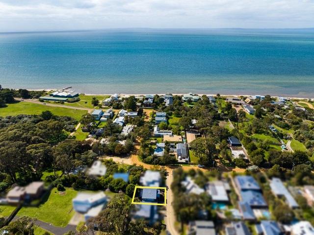17 Ocean Mist Court, VIC 3223