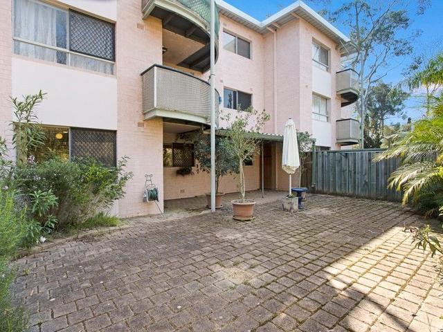 7/4 Canham Way, WA 6167