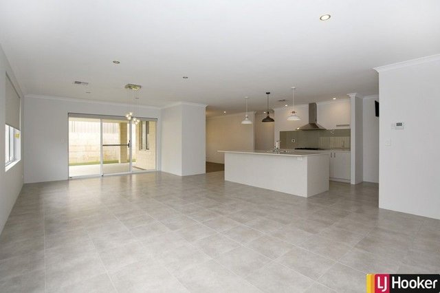 12 Newmarket Road, WA 6210