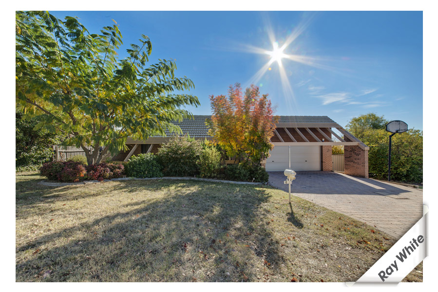6 Moonbi Crescent, Isabella Plains ACT 2905 Allhomes