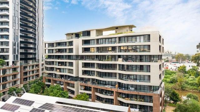 808/6b Atkinson Street, NSW 2170