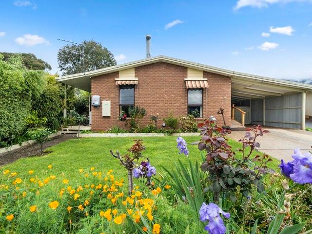 2 Damms Court, VIC 3698