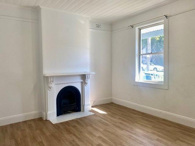 19 Warialda Street, NSW 2217
