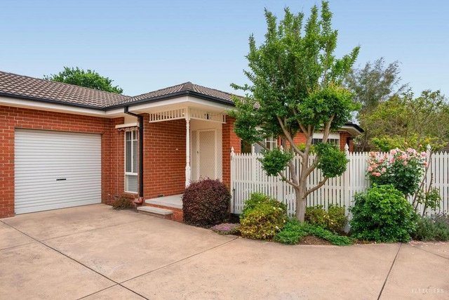 8B Swinburne Avenue, VIC 3138