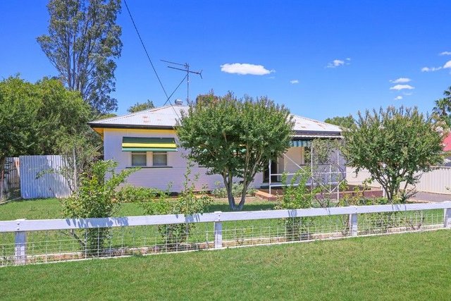 307 Manilla Street, NSW 2346